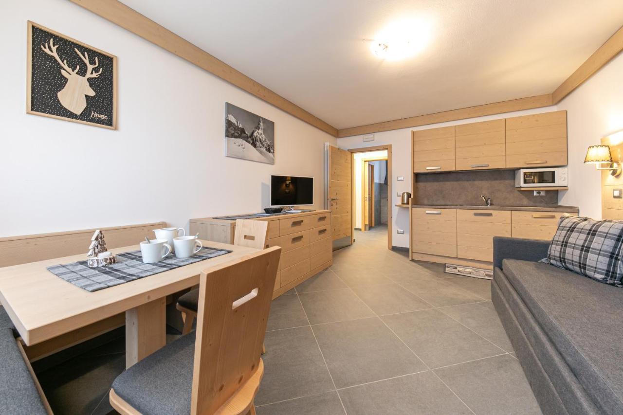 San Martino Mountain Residence San Martino Di Castrozza Exterior photo