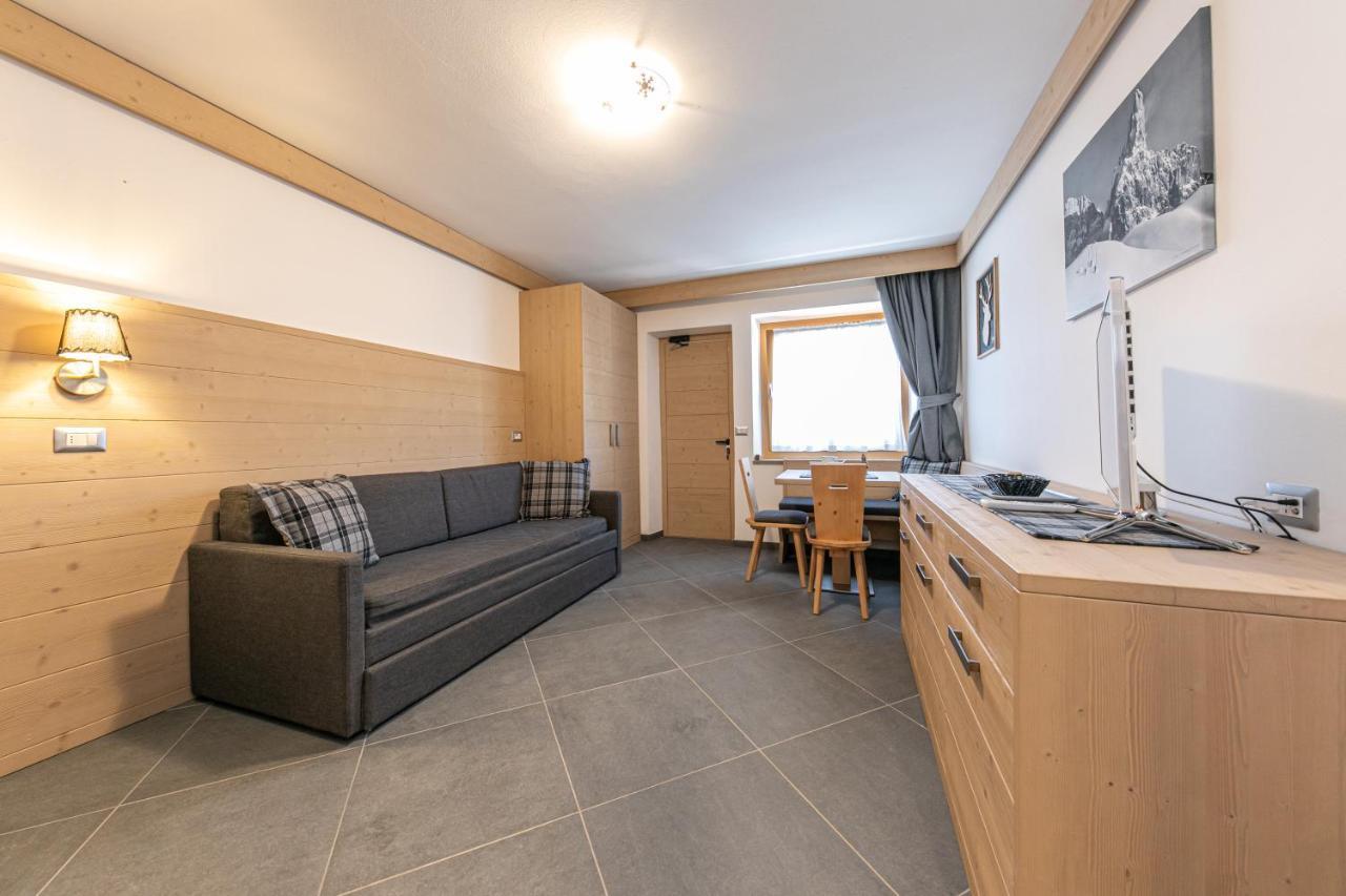 San Martino Mountain Residence San Martino Di Castrozza Exterior photo
