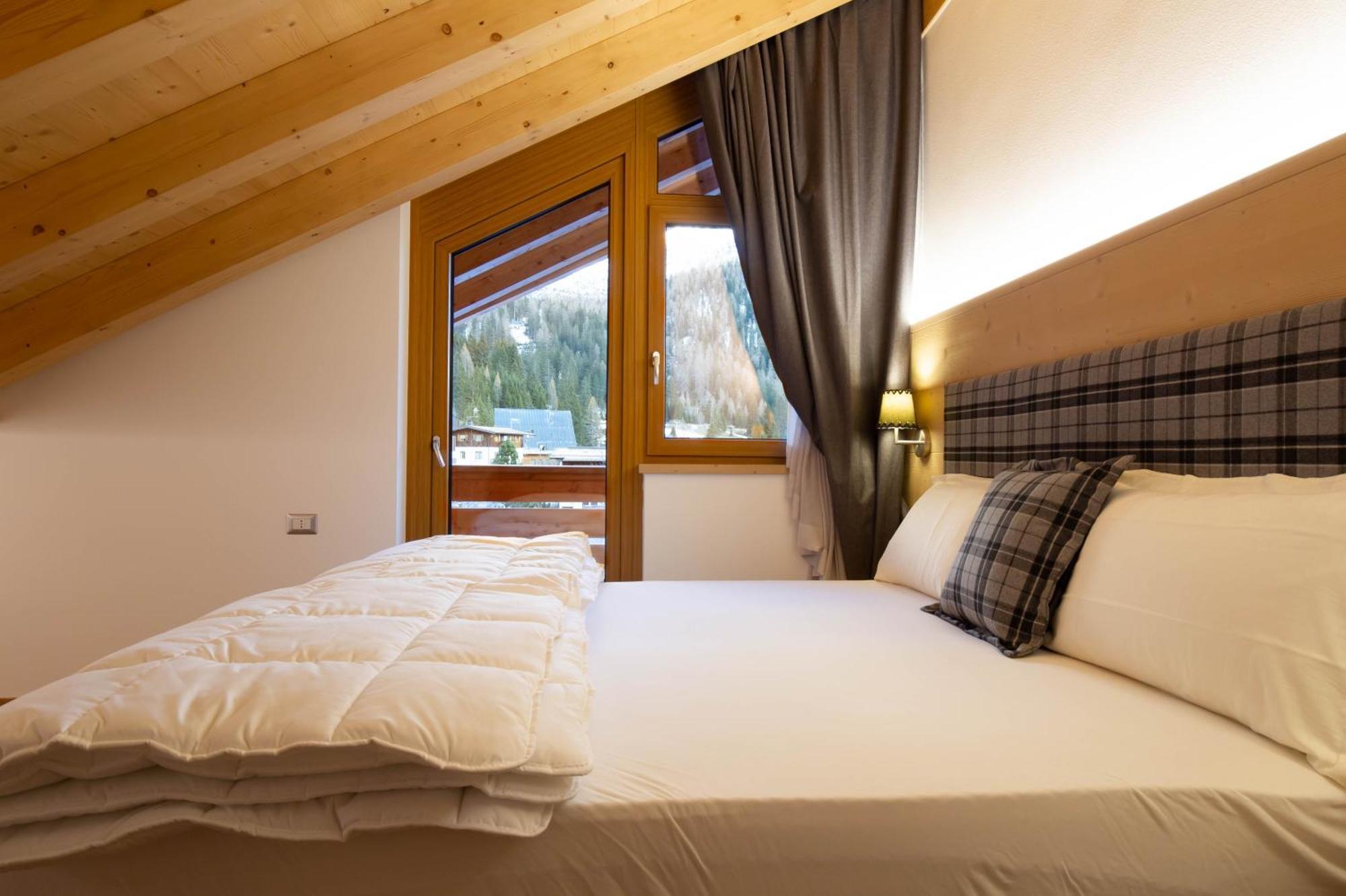 San Martino Mountain Residence San Martino Di Castrozza Exterior photo