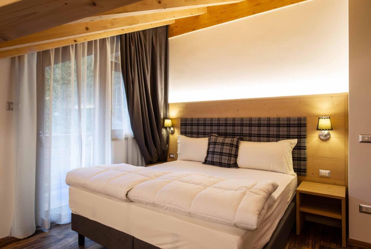 San Martino Mountain Residence San Martino Di Castrozza Exterior photo