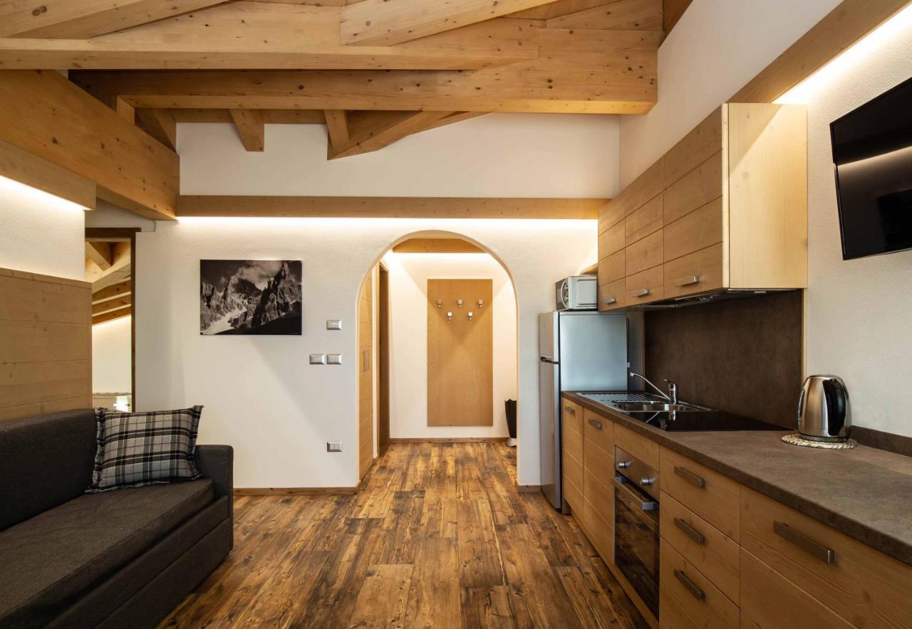 San Martino Mountain Residence San Martino Di Castrozza Exterior photo